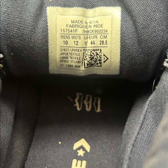 Converse Men's Navy High-Top Sneakers (size 10 men, 12 women) - Picture 6 of 6